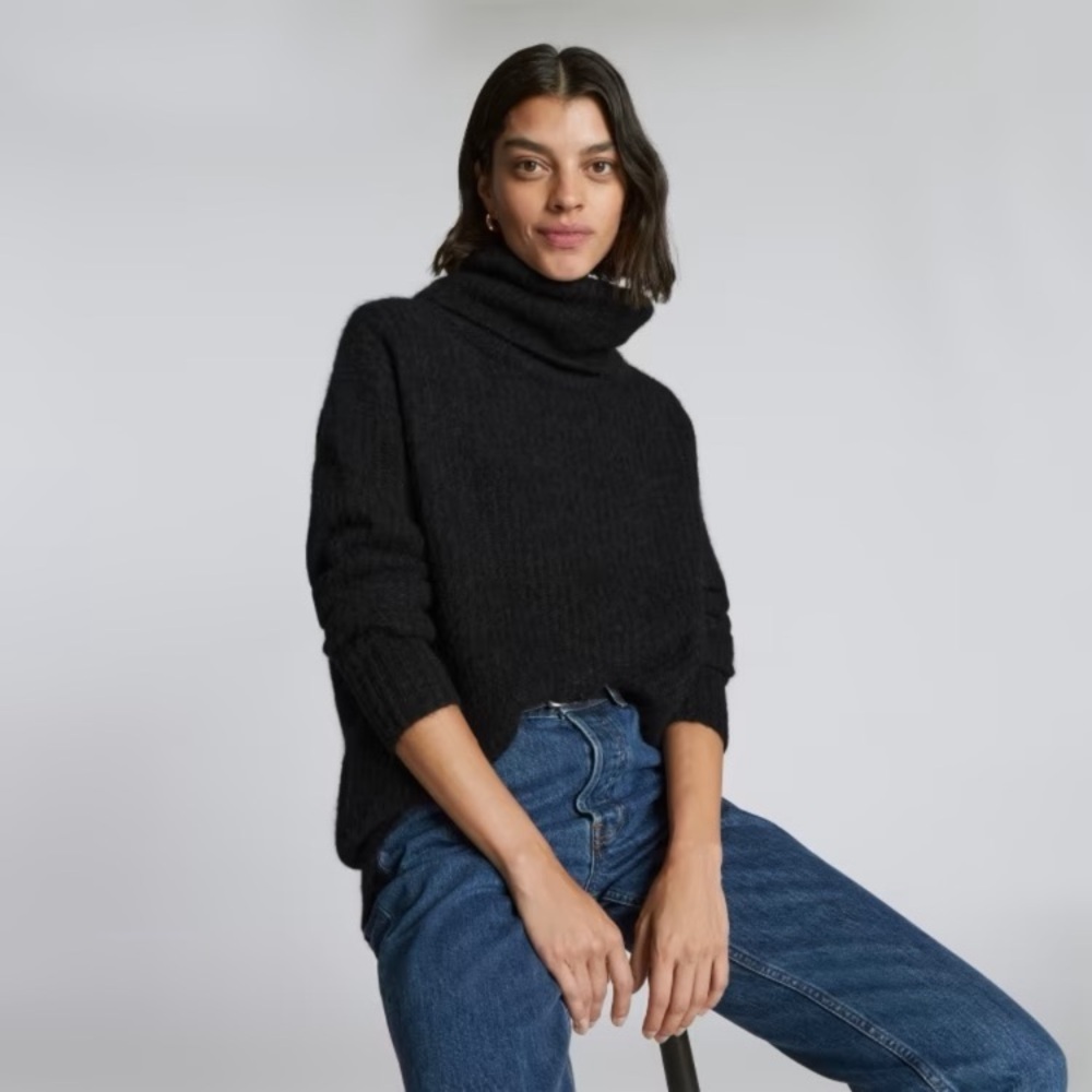 EVERLANE The Alpaca Oversized Turtleneck Sweater‎ in Heathered Black Size Small